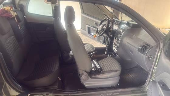 FIAT STRADA 1.8 MPI ADVENTURE CD 16V FLEX 3P MANUAL